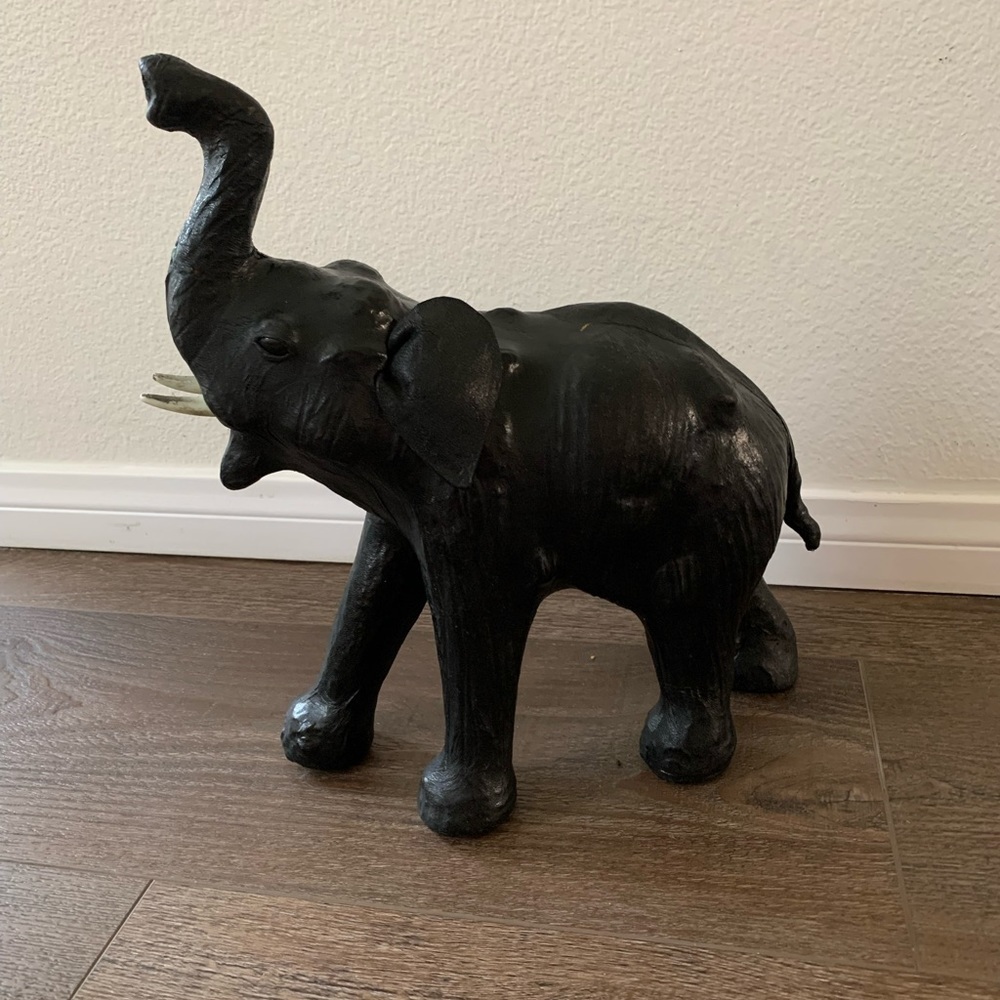 An elephant figure